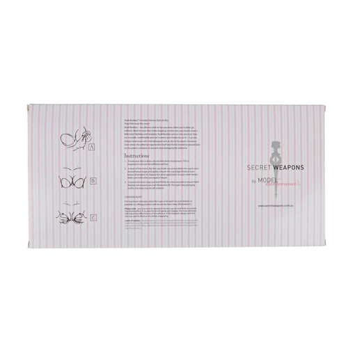 CLEAVAGE NUDI BOOBIES